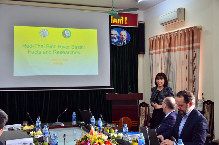 Tiến sĩ Trương Vân Anh - Trưởng khoa Khoa Khí tượng Thủy văn - Trường Đại học Tài nguyên và Môi trường Hà Nội. Ảnh: NVCC. Tiến sĩ Trương Vân Anh - Trưởng khoa Khoa Khí tượng Thủy văn - Trường Đại học Tài nguyên và Môi trường Hà Nội. Ảnh: NVCC.