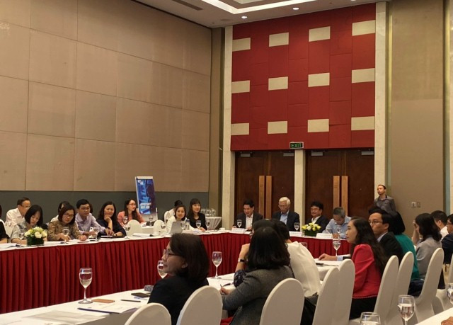 Các đại biểu dự hội thảo.