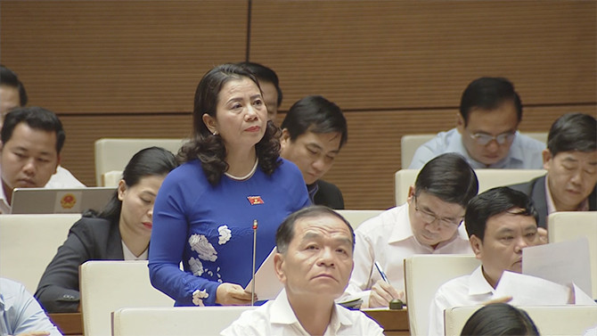 Đại biểu Lê Thị Nguyệt (đoàn Vĩnh Phúc). Đại biểu Lê Thị Nguyệt (đoàn Vĩnh Phúc).
