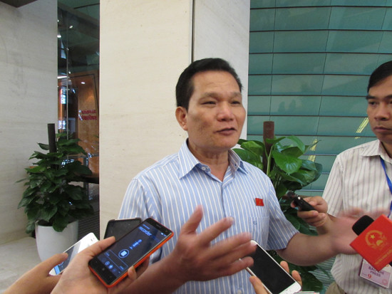 Đại biểu Bùi Sỹ Lợi. Đại biểu Bùi Sỹ Lợi.