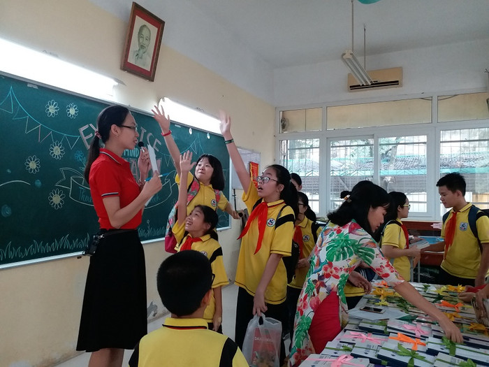 Câu lạc bộ tiếng Anh cũng là nơi được rất nhiều học sinh yêu thích. ảnh: Ngọc Quang.