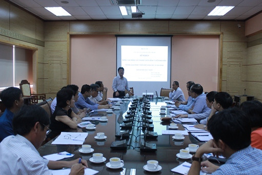 Thứ trưởng Phạm Lê Tuấn đề nghị các Sở Y tế được chọn thí điểm nhanh chóng lên kế hoạch đào tạo, tập huấn trình Lãnh đạo Ủy ban Nhân dân tỉnh phê duyệt, Bộ Y tế sẽ hỗ trợ kỹ thuật triển khai. Thứ trưởng Phạm Lê Tuấn đề nghị các Sở Y tế được chọn thí điểm nhanh chóng lên kế hoạch đào tạo, tập huấn trình Lãnh đạo Ủy ban Nhân dân tỉnh phê duyệt, Bộ Y tế sẽ hỗ trợ kỹ thuật triển khai.