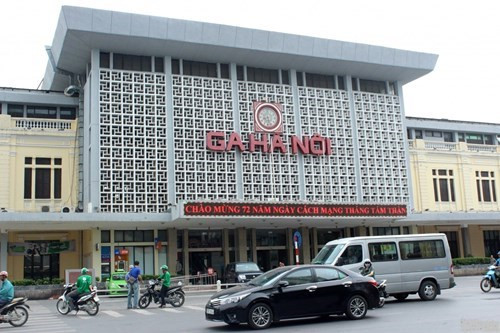 Nhiều kiến trúc sư cho rằng không nên xây nhà cao tầng tại khu vực ga Hà Nội. ảnh: Tạp chí bất động sản. Nhiều kiến trúc sư cho rằng không nên xây nhà cao tầng tại khu vực ga Hà Nội. ảnh: Tạp chí bất động sản.