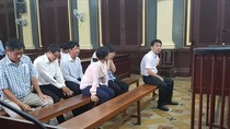 Cục quản lý Dược cho biết, từ năm 2014 khi thanh tra phát hiện những dấu hiệu bất thường từ năm 2014, Cục Quản lý Dược đã chủ động chuyển toàn bộ hồ sơ về VN Pharma tới Cơ quan Công an. ảnh trên Báo Lao động. Cục quản lý Dược cho biết, từ năm 2014 khi thanh tra phát hiện những dấu hiệu bất thường từ năm 2014, Cục Quản lý Dược đã chủ động chuyển toàn bộ hồ sơ về VN Pharma tới Cơ quan Công an. ảnh trên Báo Lao động.