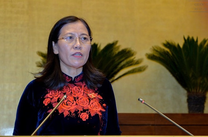 Bà Lê Thị Nga - Chủ nhiệm Ủy ban Tư pháp: Ủy ban Tư pháp đề nghị Chính phủ chỉ đạo đẩy nhanh tiến độ tổng rà soát, kiểm tra công tác cán bộ, tập trung vào về tiêu chuẩn, điều kiện, chứng chỉ, bằng cấp. ảnh: vgp. Bà Lê Thị Nga - Chủ nhiệm Ủy ban Tư pháp: Ủy ban Tư pháp đề nghị Chính phủ chỉ đạo đẩy nhanh tiến độ tổng rà soát, kiểm tra công tác cán bộ, tập trung vào về tiêu chuẩn, điều kiện, chứng chỉ, bằng cấp. ảnh: vgp.