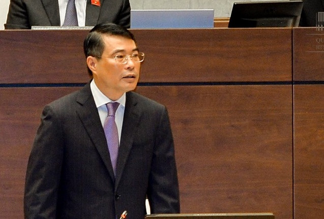 Thống đốc Lê Minh Hưng cho biết thời gian vay vốn và trả nợ tương đối dài để học sinh, sinh viên khắc phục được khó khăn. ảnh: Trung tâm thông tin Quốc hội. Thống đốc Lê Minh Hưng cho biết thời gian vay vốn và trả nợ tương đối dài để học sinh, sinh viên khắc phục được khó khăn. ảnh: Trung tâm thông tin Quốc hội.