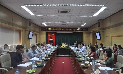 Triển khai đào tạo, bồi dưỡng về quản lý y tế cho cán bộ lãnh đạo ngành Y tế. Triển khai đào tạo, bồi dưỡng về quản lý y tế cho cán bộ lãnh đạo ngành Y tế.