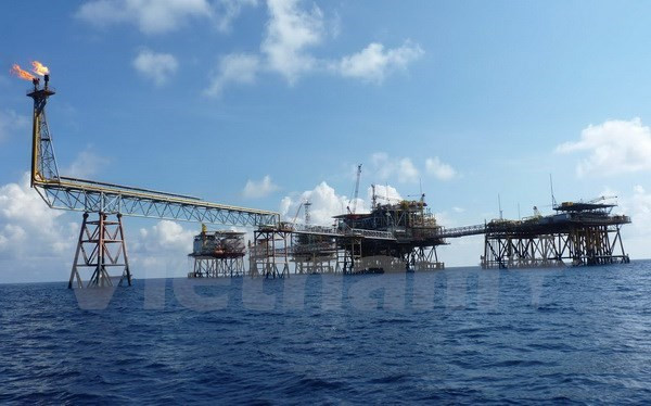 Nhà đầu tư chịu trách nhiệm về việc triển khai dự án phù hợp với giấy chứng nhận đăng ký đầu tư ra nước ngoài và quy định của pháp luật có liên quan. ảnh: TTXVN. Nhà đầu tư chịu trách nhiệm về việc triển khai dự án phù hợp với giấy chứng nhận đăng ký đầu tư ra nước ngoài và quy định của pháp luật có liên quan. ảnh: TTXVN.