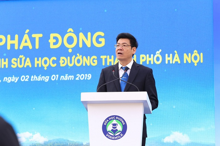 Ông Nguyễn Hồng Sinh - Giám đốc kinh doanh nội địa của Vinamilk phát biểu tại sự kiện. Ông Nguyễn Hồng Sinh - Giám đốc kinh doanh nội địa của Vinamilk phát biểu tại sự kiện.