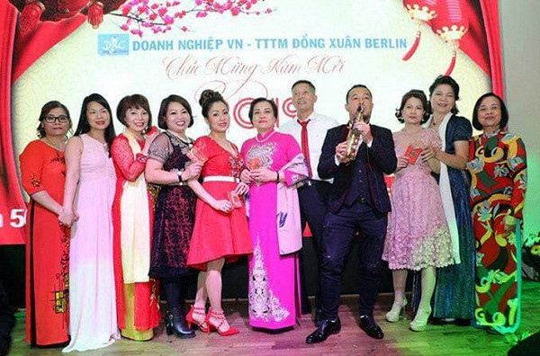 Tốp ca người Việt ở Berlin. Tốp ca người Việt ở Berlin.