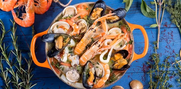 Tuần lễ ẩm thực lần đầu tiên được tổ chức tại Premier Village Danang Resort là tiệc buffet chợ hải sản.