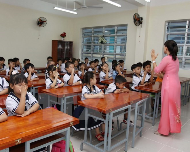 Thầy cô nào gây áp lực cho học sinh (Ảnh minh họa: tuyengiao.vn). Thầy cô nào gây áp lực cho học sinh (Ảnh minh họa: tuyengiao.vn).