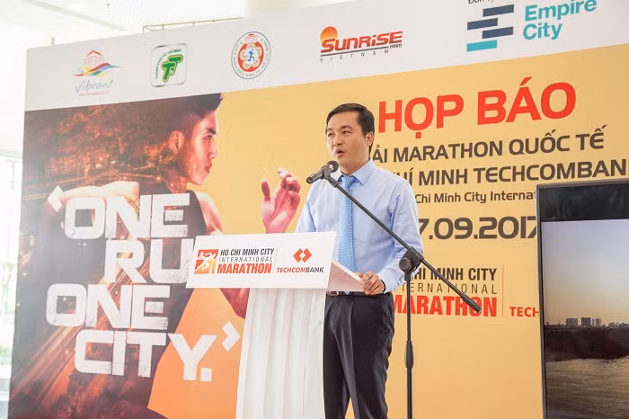 Ông Bùi Tá Hoàng Vũ, Giám đốc Sở Du Lịch thành phố Hồ Chí Minh. Ông Bùi Tá Hoàng Vũ, Giám đốc Sở Du Lịch thành phố Hồ Chí Minh.