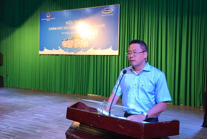 Bác sĩ chuyên khoa 1 Lê Kim Huệ - Trưởng khoa Truyền thông Giáo dục Sức khỏe. Bác sĩ chuyên khoa 1 Lê Kim Huệ - Trưởng khoa Truyền thông Giáo dục Sức khỏe.