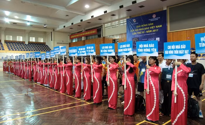 Giải bóng bàn Cúp Hội Nhà báo Việt Nam lần thứ XI – năm 2017 được tổ chức tại nhà nhà thi đấu Trịnh Hoài Đức – Hà Nội.