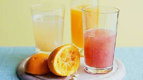 Khi mang thai nên sử dụng nước ép trái cây rõ nguồn gốc và tiêu thụ nó trong ngày. Khi mang thai nên sử dụng nước ép trái cây rõ nguồn gốc và tiêu thụ nó trong ngày.