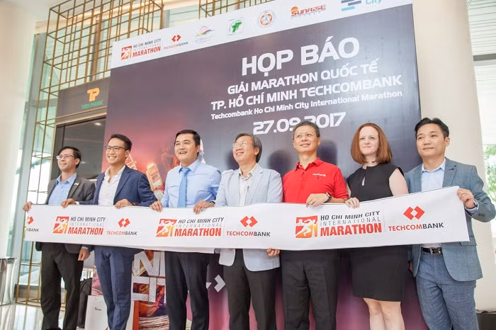 Họp báo Giải Marathon Quốc tế Thành phố Hồ Chí Minh Techcombank năm 2017. Họp báo Giải Marathon Quốc tế Thành phố Hồ Chí Minh Techcombank năm 2017.