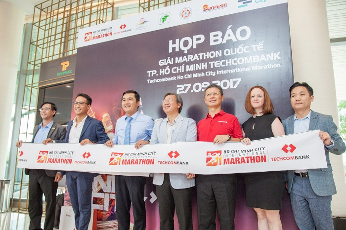 Họp báo Giải Marathon Quốc tế Thành phố Hồ Chí Minh Techcombank năm 2017. Họp báo Giải Marathon Quốc tế Thành phố Hồ Chí Minh Techcombank năm 2017.