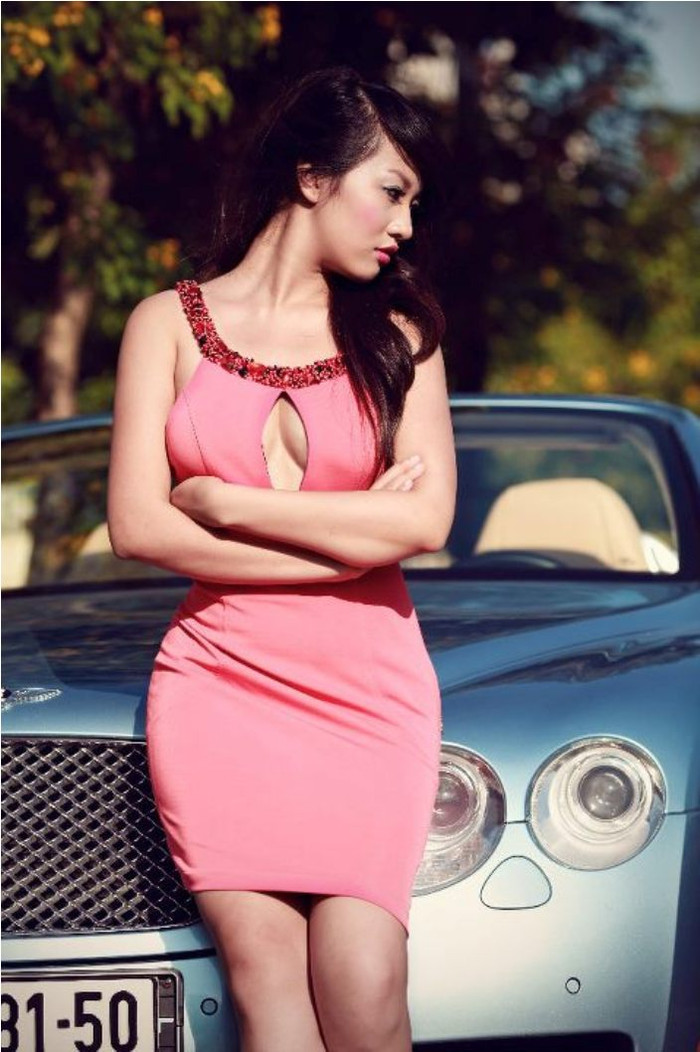 Nguyễn Thu Hà hiện là học sinh lớp 11A6 Trường THPT Nguyễn Trãi