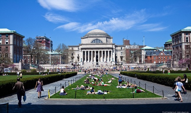 Đại học Columbia đứng thứ 4 trong danh sách này. Đại học Columbia là một viện đại học nghiên cứu tư tại thành phố New York. Đối với các sinh viên gặp rắc rối tài chính thì nơi đây là mái trường mơ ước, bởi bạn sẽ không phải chi trả một xu tiền nhà ở. Năm 2012, trường này tuyển sinh 5.888 học viên với mức học phí khá cao: 45.290 đôla/người/năm. Đại học Columbia đứng thứ 4 trong danh sách này. Đại học Columbia là một viện đại học nghiên cứu tư tại thành phố New York. Đối với các sinh viên gặp rắc rối tài chính thì nơi đây là mái trường mơ ước, bởi bạn sẽ không phải chi trả một xu tiền nhà ở. Năm 2012, trường này tuyển sinh 5.888 học viên với mức học phí khá cao: 45.290 đôla/người/năm.