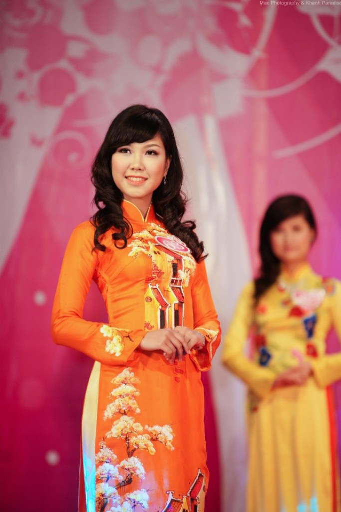 Ước mơ của Linh là được sống một cuộc đời như bản thân mình mong muốn, sống có ích và hạnh phúc bên những người mình yêu thương. Cô bạn đặc biệt có sở trường đặc biệt về tiếng Anh và tiếng Trung, và đạt thành tích cao trong hai môn học này.