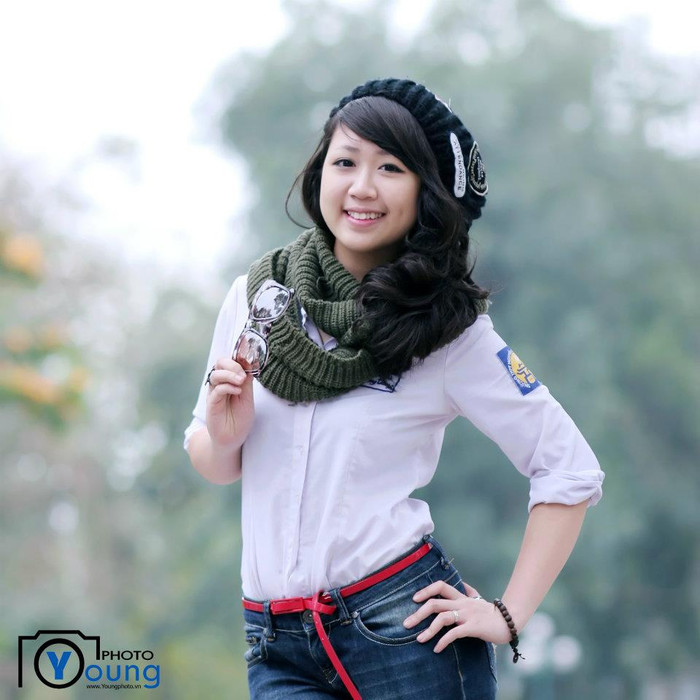 Nguyễn Phương Trang hiện học lớp 11A4 Trường THPT Ba Đình (Hà Nội) Nguyễn Phương Trang hiện học lớp 11A4 Trường THPT Ba Đình (Hà Nội)