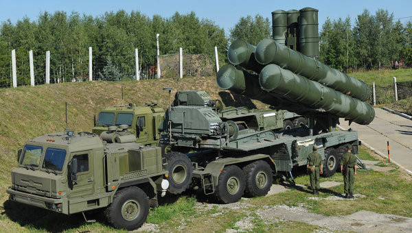 Hệ thống phòng không S-400 của Nga. Hệ thống phòng không S-400 của Nga.