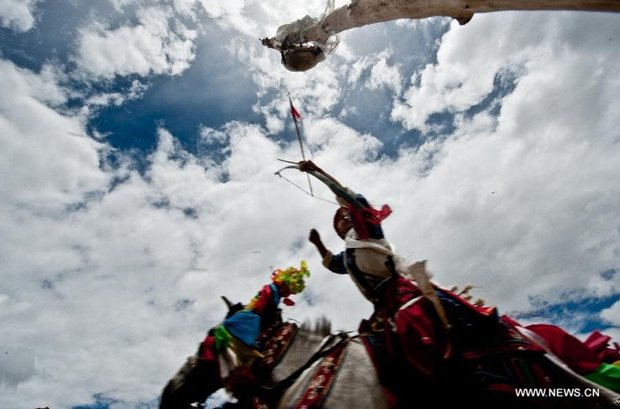 Giương cung Giương cung