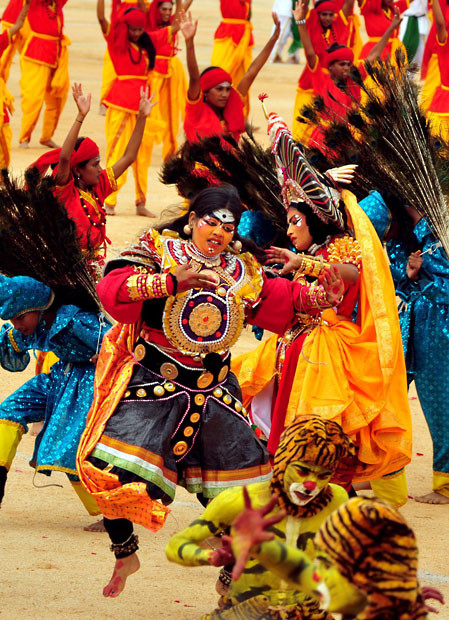 Màn biểu diễn sắc màu ở Bangalore, thủ phủ của bang Karnataka.