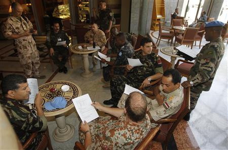 Các thành viên của phái bộ quan sát viên Liên Hợp Quốc tại Syria đã rời tỉnh Homs vào ngày 20/8. Các thành viên của phái bộ quan sát viên Liên Hợp Quốc tại Syria đã rời tỉnh Homs vào ngày 20/8.