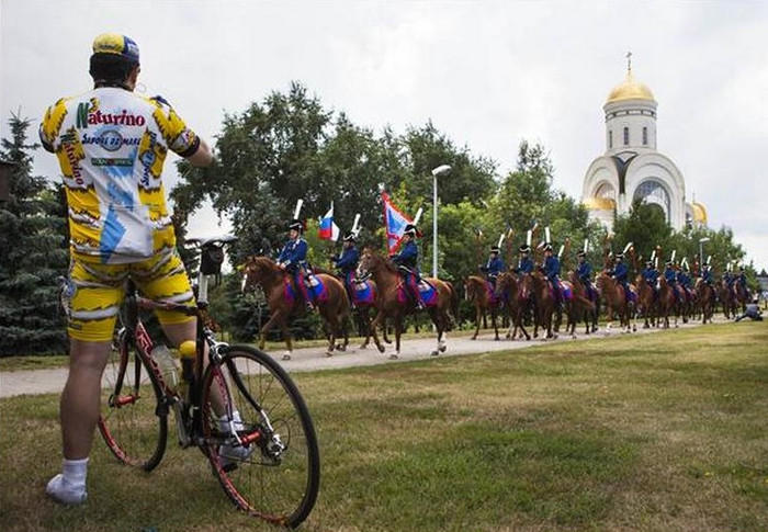 "Sự kiện này trở thành một biểu tượng của tình đoàn kết của các dân tộc châu Âu những người được kết nối thông qua không chỉ lợi ích kinh tế mà cả về lịch sử và văn hóa chung" - ban tổ chức cho biết trong một tuyên bố.