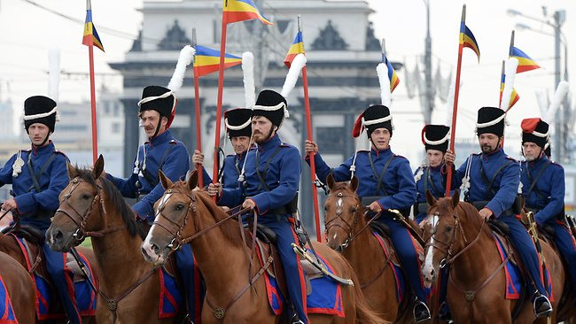 Chiến dịch nước Nga (hay còn gọi là Cuộc chiến tranh vệ quốc năm 1812) là bước ngoặt trong cuộc chiến tranh Napoléon. Nó làm giảm sức mạnh của Đế chế Pháp và lực lượng đồng minh, gây nên một sự thay đổi lớn trong nền chính trị ở châu Âu. Danh tiếng của Napoléon dường như là một thiên tài quân sự bất khả chiến bại đã bị lung lay.