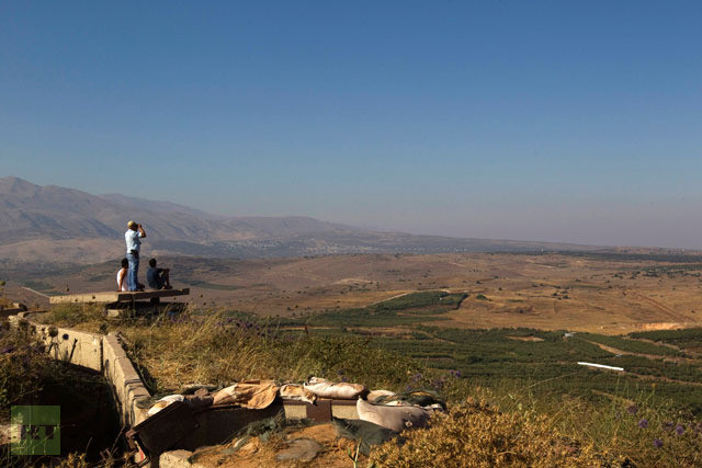 Vị trí của cao nguyên Golan là địa điểm thích hợp nhất cho các du khách quan sát tình hình ở Syria. Vị trí của cao nguyên Golan là địa điểm thích hợp nhất cho các du khách quan sát tình hình ở Syria.