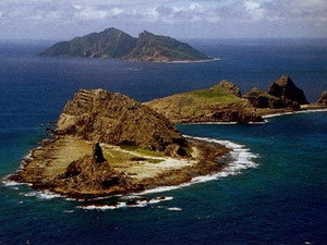 Quần đảo Senkaku (Trung Quốc gọi là đảo Điếu Ngư). Quần đảo Senkaku (Trung Quốc gọi là đảo Điếu Ngư).