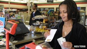 Chiếc vé kỷ lục được mua tại cửa hàng 7-Eleven ngoại ô thành phố Baltimore.