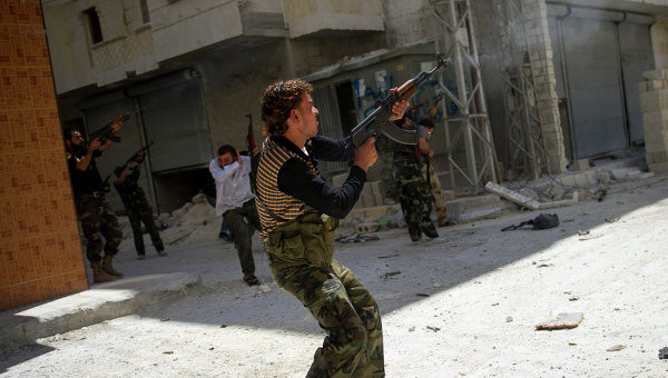 Bạo lực tiếp diễn không ngừng ở Syria. Bạo lực tiếp diễn không ngừng ở Syria.