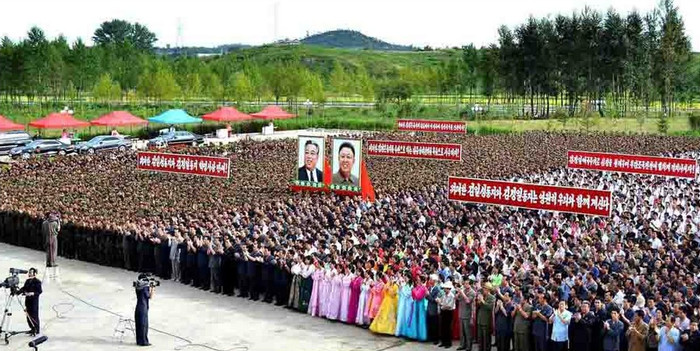 Buổi lễ khánh thành, chính thức mở cửa công viên đã được tổ chức với sự tham dự của đông đảo các quan chức và người dân Bình Nhưỡng