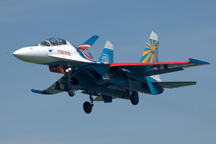 Máy bay Sukhoi Su-27 của Nga. Máy bay Sukhoi Su-27 của Nga.
