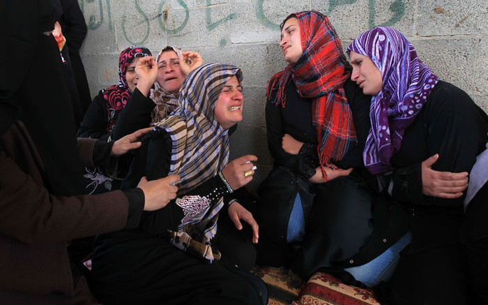 Đợt không kích này đã khiến ít nhất 23 người Palestine đã thiệt mạng trong đó có cả trẻ em. Ngoài ra, 74 người Palestine khác mà chủ yếu là dân thường và 8 người Israel đã bị thương. Đợt không kích này đã khiến ít nhất 23 người Palestine đã thiệt mạng trong đó có cả trẻ em. Ngoài ra, 74 người Palestine khác mà chủ yếu là dân thường và 8 người Israel đã bị thương.