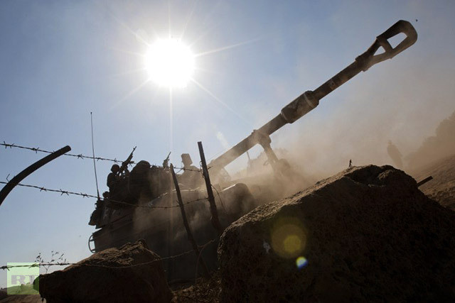 Cuộc diễn tập bắn đạn thật sát biên giới với Lebanon và Syria Cuộc diễn tập bắn đạn thật sát biên giới với Lebanon và Syria