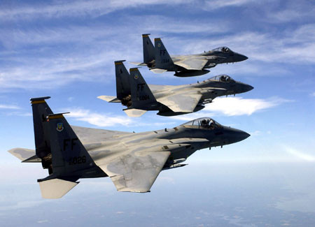 Máy bay tiêm kích F15 của Mỹ (Ảnh: Internet).