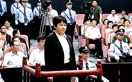 Bà Cốc Khai Lai tại phiên xử hôm 9/8. Bà Cốc Khai Lai tại phiên xử hôm 9/8.