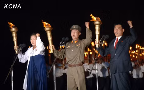 Đài truyền hình trung ương của Triều Tiên đã phát sóng trực tiếp sự kiện này từ Quảng trường Kim Nhật Thành tại Bình Nhưỡng.