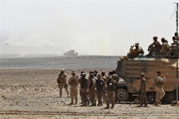 Mặc dù là cuộc tập trận hàng năm nhưng Eager Lion năm nay có sự khác biệt so với năm 2011 khi không còn là cuộc tập trận song phương (Mỹ - Jordan) mà còn có sự góp mặt của quân đội 17 quốc gia khác.