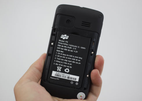 Pin Li-on với dung lượng 1.400mAh