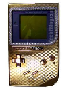 Máy chơi game Gold Gameboy: Về cấu hình thì nó cũng tương tự như bao chiếc máy chơi game xách tay Gameboy khác, nhưng nó được mạ khắp nơi bằng vàng 18K cũng như được cẩn kim cương xung quanh màn hình. Giá của máy này là 25.000 USD. Máy chơi game Gold Gameboy: Về cấu hình thì nó cũng tương tự như bao chiếc máy chơi game xách tay Gameboy khác, nhưng nó được mạ khắp nơi bằng vàng 18K cũng như được cẩn kim cương xung quanh màn hình. Giá của máy này là 25.000 USD.