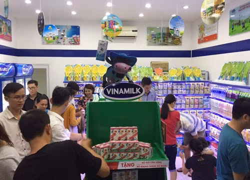 "Dư luận tiêu cực ở Hải Quan có từ lâu, lãnh đạo ngành không thể vô can" ảnh 2 "Dư luận tiêu cực ở Hải Quan có từ lâu, lãnh đạo ngành không thể vô can" ảnh 2