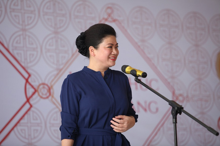 Bà Đỗ Thị Kim Liên - Lãnh sự Nam Phi tại Thành phố Hồ Chí Minh là người khởi xướng chương trình làm từ thiện &quot;Nhà sạch đón Tết&quot;. ảnh: Tr T.