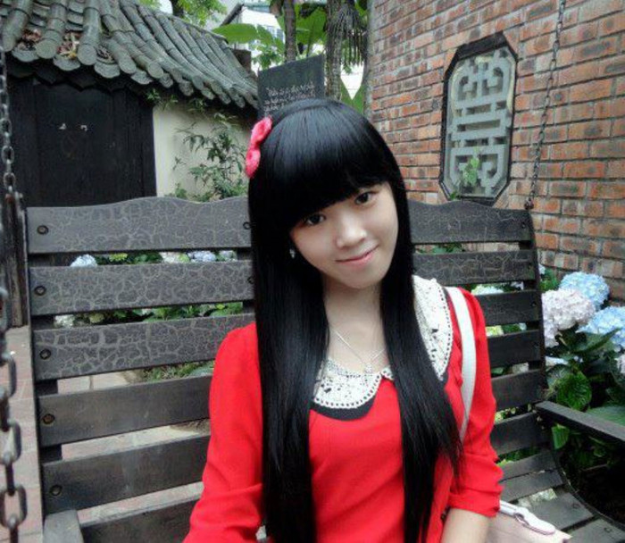 Liên là người thích đọc sách, nghe nhạc, thích khám phá những điều mới mẻ