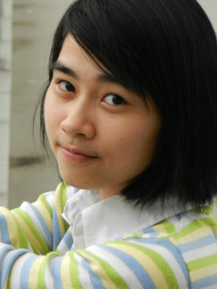 Thanh Thúy là một người vui vẻ, hòa đồng,tự tin về bản thân, thích tham gia các hoạt động xã hội